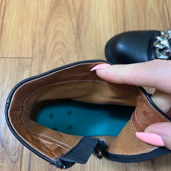 Givenchy Laura Leather Chain Combat Boots - Picture 11 of 16